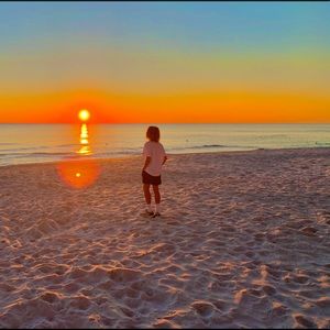 Meet your Posher, Asher